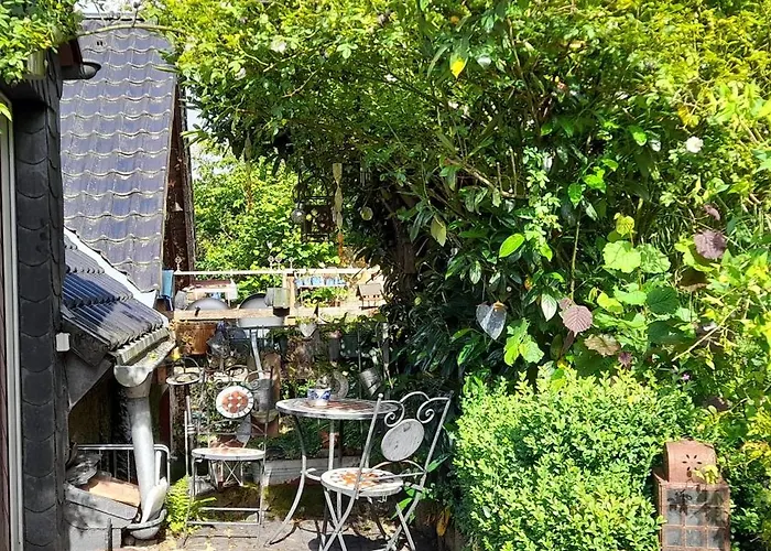 威尔赫斯公寓酒店 *